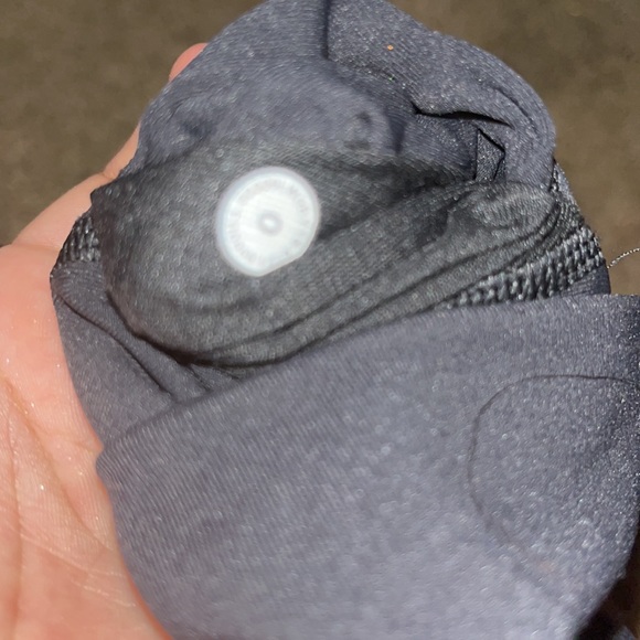 size 0 lululemon leggings 28” - Picture 4 of 4